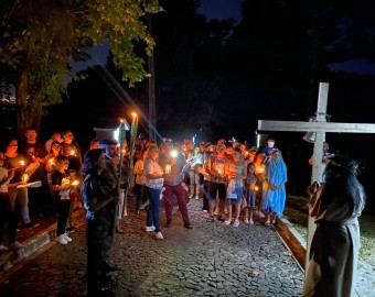Procissões caminhadas e vias sacras sexta feira santa 