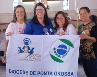 encontro mães que oram pelos filhos