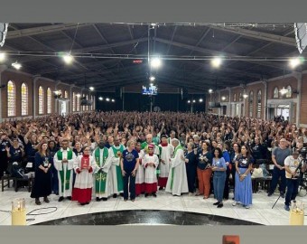 encontro mães que oram pelos filhos