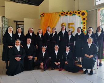 Irmãs Sagrada Família de Maria Ipiranga
