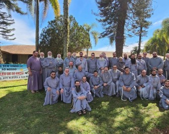Frades Meores Missionários festejam 50 anos
