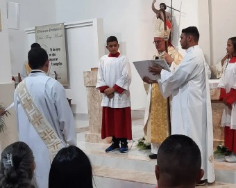 Dia ordenação padre Thiago em Canutama