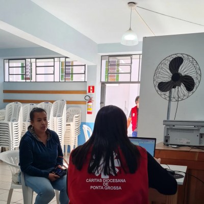 Caritas atende migrantes pela região