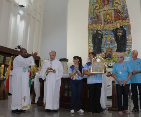 Liga Católica recebe ícone em Romaria Nacional